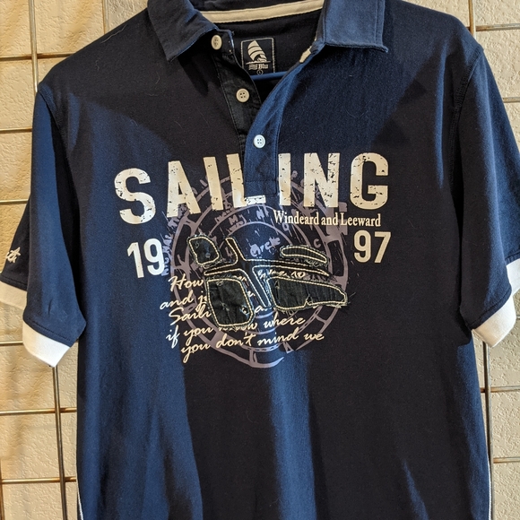 Sailing polo shirt by Blu.  Size:. Large - Picture 4 of 11